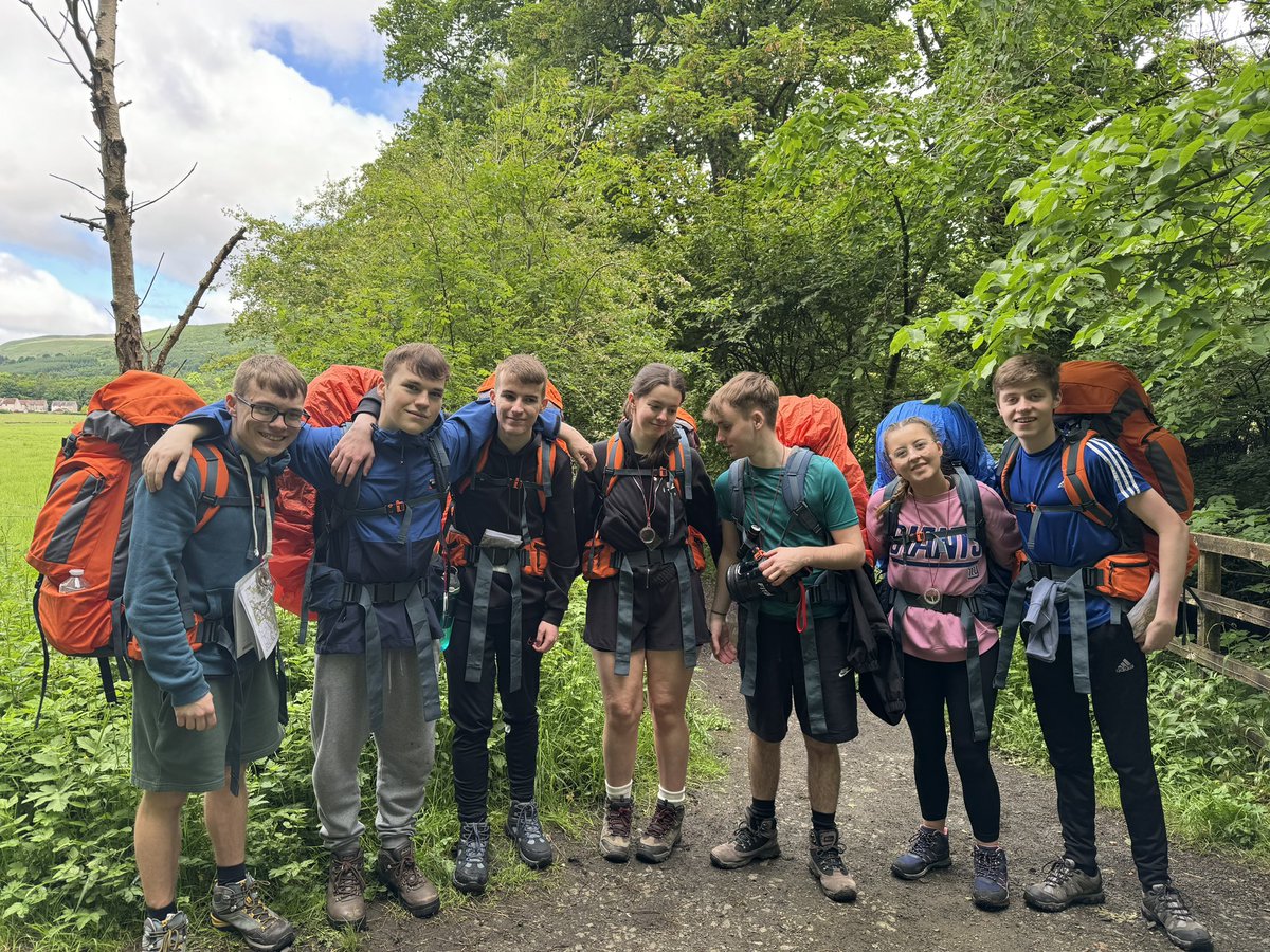 It’s been a beautiful day for both our Bronze and Silver Duke of Edinburgh Groups! <a href="/StAndrewsHS/">St Andrew's High</a> <a href="/sahs_science/">St Andrew's Science</a> <a href="/StAndrewsHEDept/">St Andrews HE Dept</a>