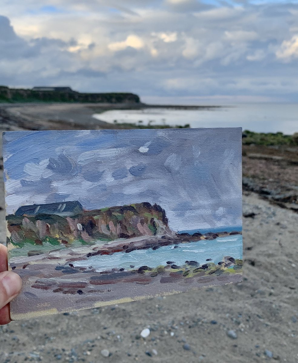 This evenings plein air sketch. Luckily the bulk of the showers dodged me, but I did catch one brief heavy one. Cold in the wind (two jumpers and a light rain coat). It’s almost June! 
#pleinair 
#pleinairpainting 
#oilpainting