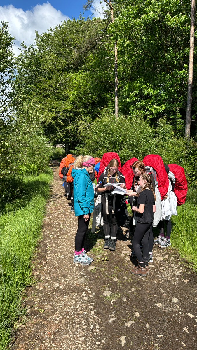 Fun in the sun with Bronze and Silver Duke of Edinburgh ☀️ 😎

<a href="/StAndrewsHS/">St Andrew's High</a> <a href="/sahs_science/">St Andrew's Science</a> <a href="/StAndrewsHEDept/">St Andrews HE Dept</a>