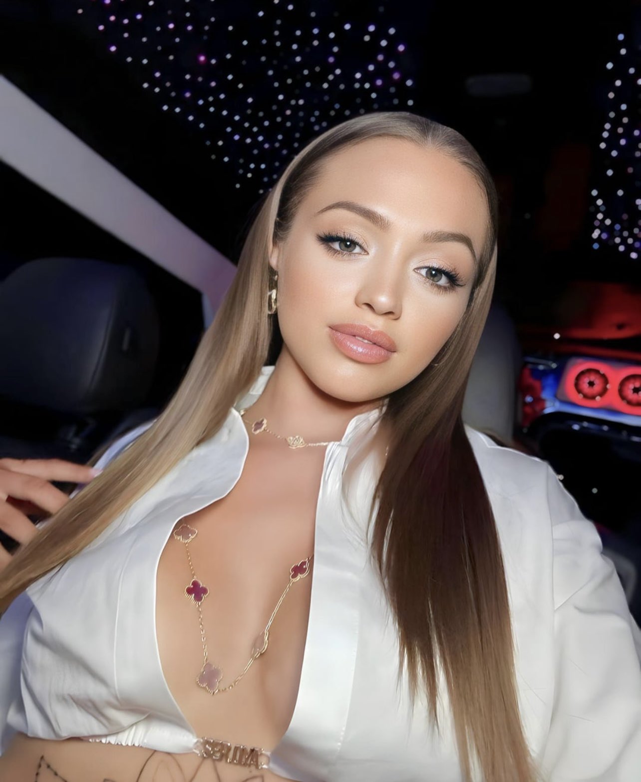 Episodes on X: Woah Vicky is advocating for a ban on porn, alcohol,  cigarettes, and weed. t.coPRMw9IMeuh  X