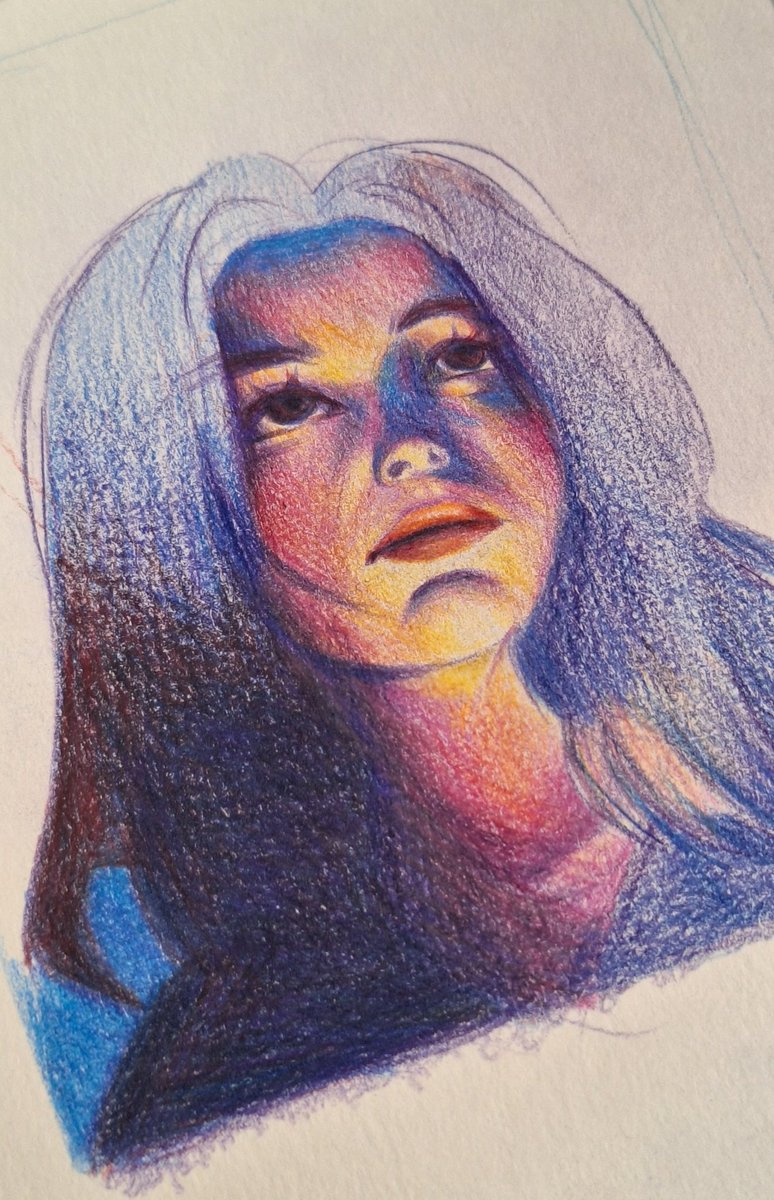 Just because I love the ✨️ texture ✨️of the paper 🤌🏻 #colorpencil