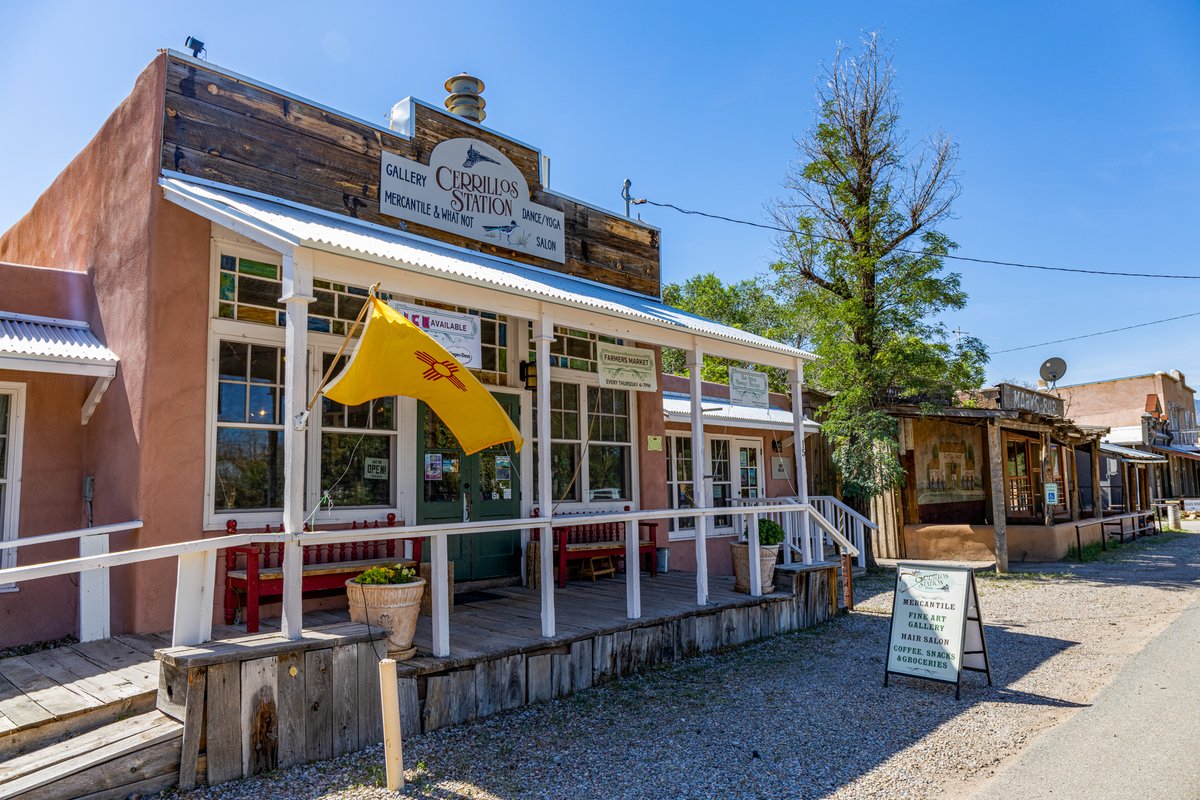 Experience a taste of the past in Cerrillos!
📍 Los Cerrillos
#NewMexicoTrue
bit.ly/3yoFEdx