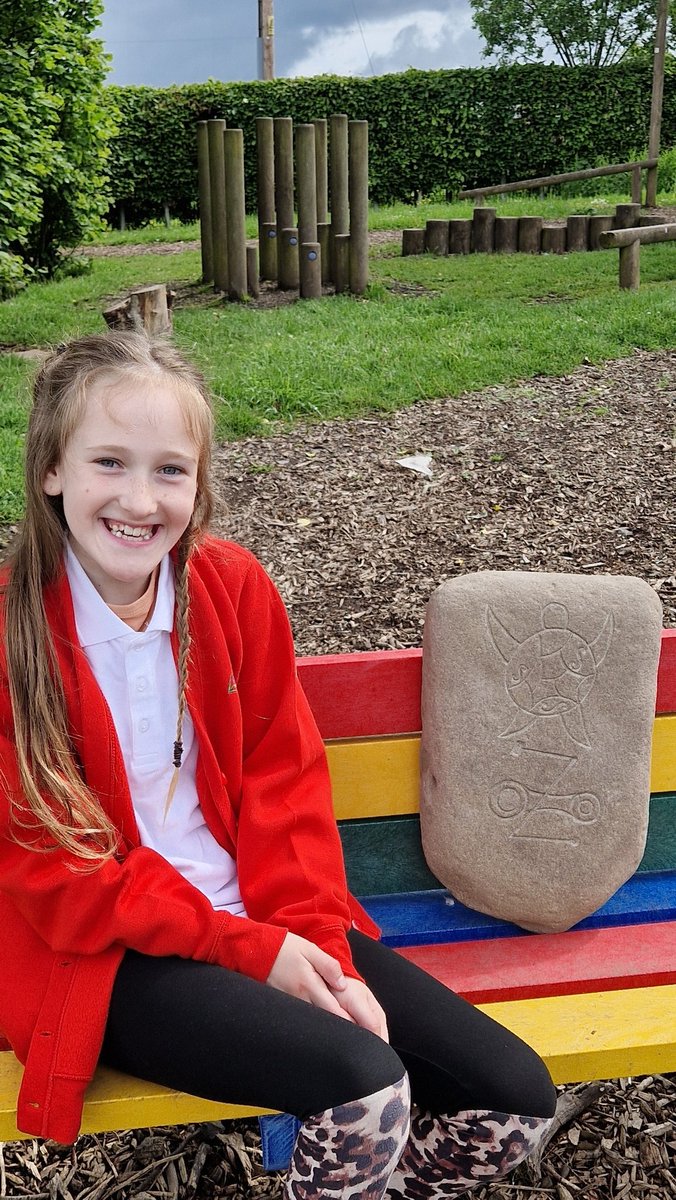 MonikiePrimary's tweet photo. One of our P5 pupils was so pleased to see her art work brought to life by @MonikieRockArt. P5 learned about the Picts as part of our Monikie topic. David very kindly came to speak to them and even more kindly carved the winning design on to stone! #community @AngusCouncil https://t.co/jFKbyH8IR8