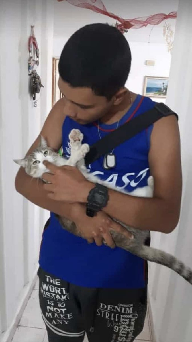 anabgm_'s tweet photo. Incluso después de la muerte ella sigue contigo, siempre a tu lado🥹💔 https://t.co/joVjq7Zvpc