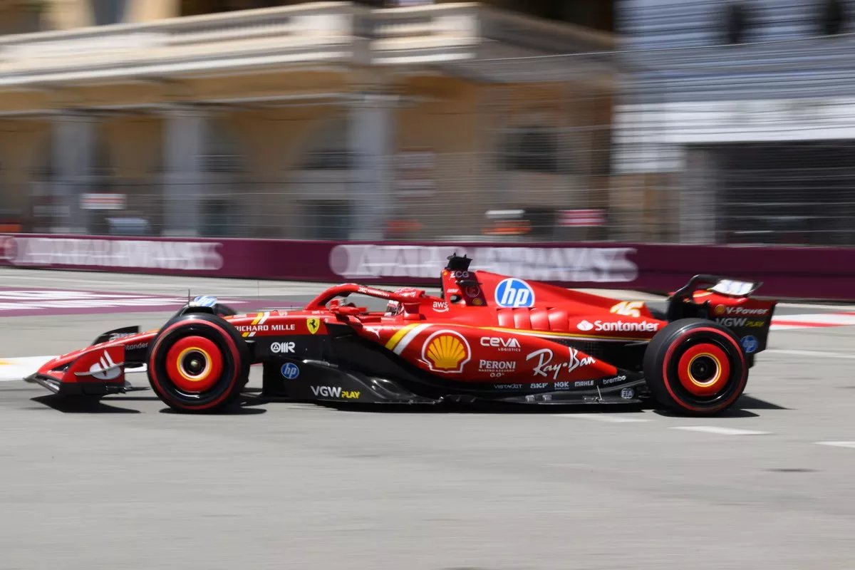 #F1 

#SF24 güncellemeleri,takım çalışması ve mükemmel hafta sonu uygulaması Monaco zaferine yol açtı.⏬

Charles #Leclerc'in hız yönetimi çok daha yüksek bir potansiyeli gizliyordu..SF-24 ile,kişisel en iyi yarış süresinden bir saniye kadar daha hızlı tur atabilirdi.

#MonacoGP
