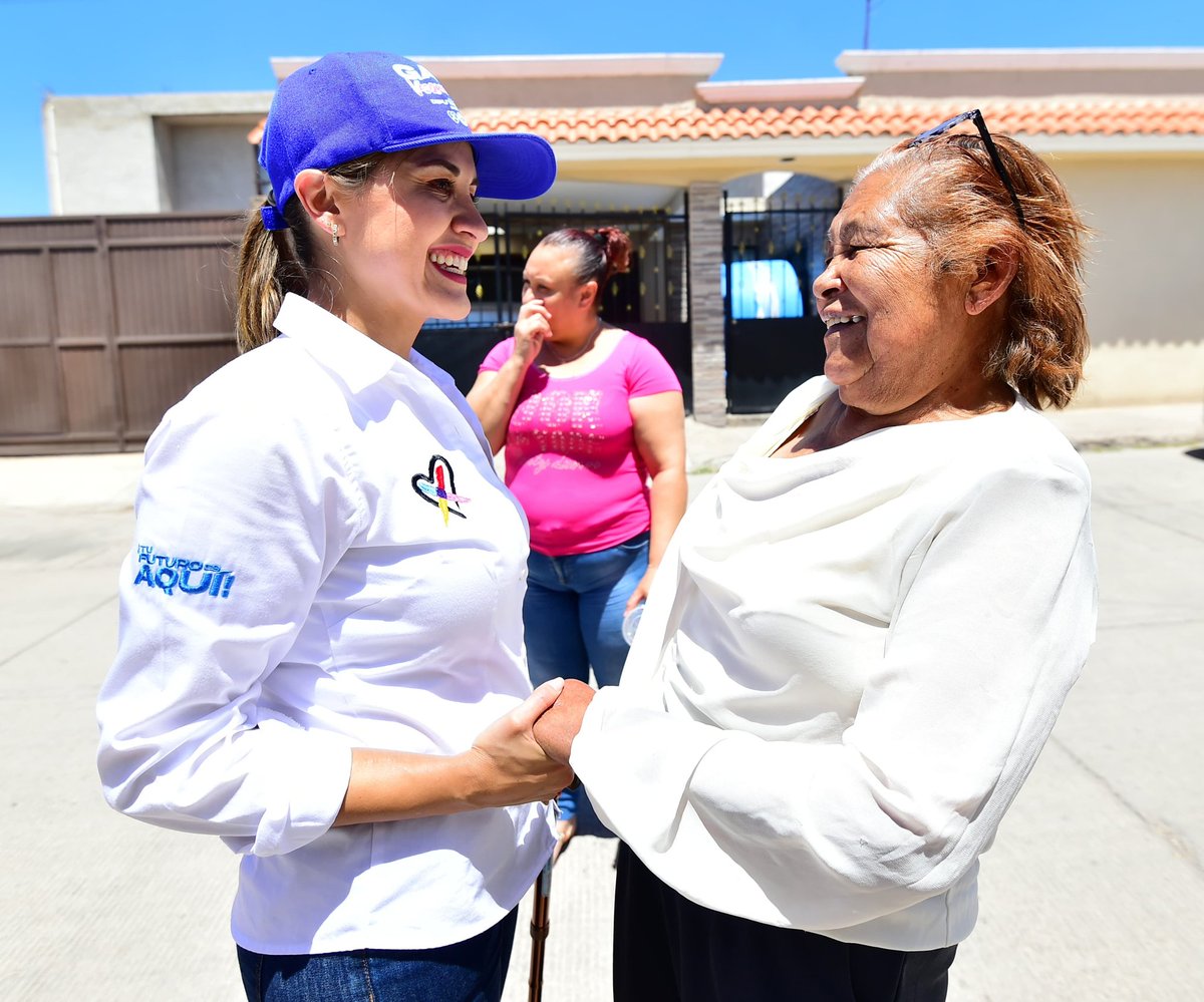 Recorriendo casas, comercios y escuelas. 

Hasta el último minuto de este día seguiremos recorriendo el #D6 con el firme compromiso de regresar ya como diputada. 

¡Ya ganamos! ✨💪🏻

#VotaGaby
#TuFuturoEsAquí 💙❤️💛