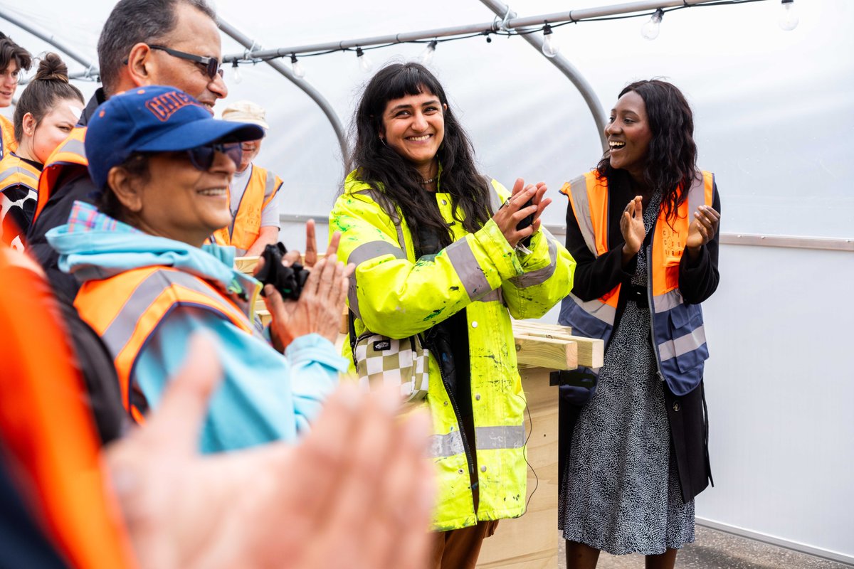 ThomBartley's tweet image. Really enjoying being out shooting with @CIVIC_SQUARE this week. 

Feel like I don't get to shoot enough of this type of stuff nowadays and I've been applying a few small technique / editing tweaks I've been working on which I'm enjoying.

Lovely.

📸