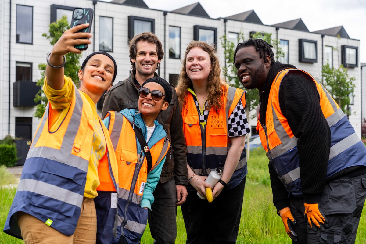 ThomBartley's tweet image. Really enjoying being out shooting with @CIVIC_SQUARE this week. 

Feel like I don't get to shoot enough of this type of stuff nowadays and I've been applying a few small technique / editing tweaks I've been working on which I'm enjoying.

Lovely.

📸