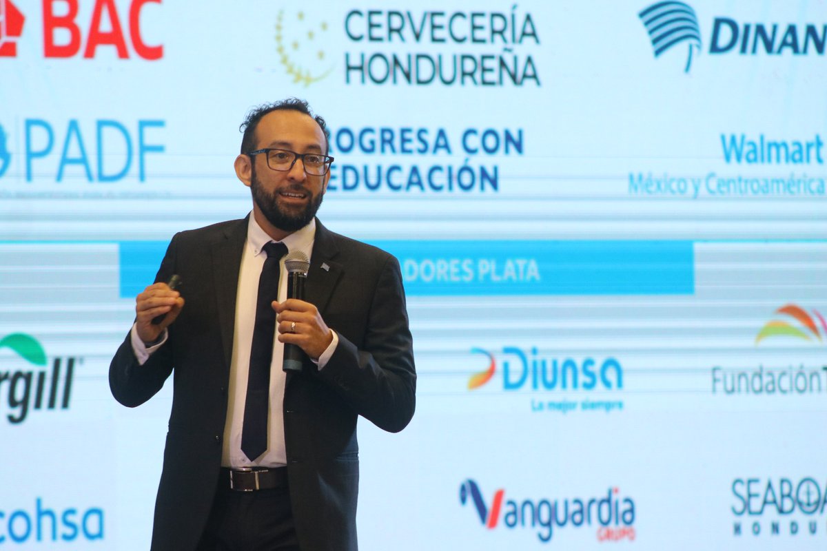 UNDRR_Americas's tweet photo. 💪El fortalecimiento de la resiliencia empresarial a través de las redes ARISE fue uno de las discusiones clave en la Semana de la Sostenibilidad 2024 en San Pedro Sula, Honduras, donde se generaron valiosas perspectivas sobre la acción climática y la continuidad de negocios. https://t.co/K7fn7gAKDY