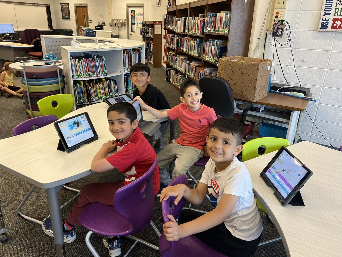 End of the year tech stations with my favorite 1st grade coding experts! Free time with <a href="/WonderWorkshop/">Wonder Workshop</a> Dash, #SketchesSchool, &amp; <a href="/scratch/">Scratch Team</a> was the perfect way to celebrate all we have learned 🎉 <a href="/ctlbulldogs/">Centennial School</a> <a href="/OSD135/">Orland District 135</a> #EveryoneCanCode