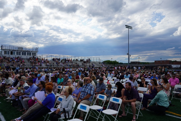 Not long now before we welcome Stephen Decatur High School's #ClassOf2024 to the field for graduation! You can watch it live through this link: youtube.com/live/w7pI50rkz….  #CongratsGrads #WeAreWorcester