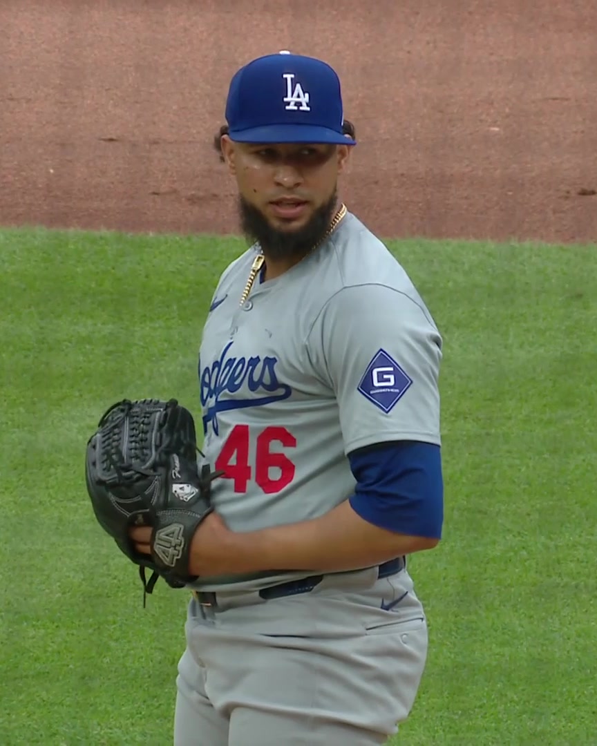 SNY_Mets's tweet image. Former Met Yohan Ramírez is on to pitch for the Dodgers in the 4th