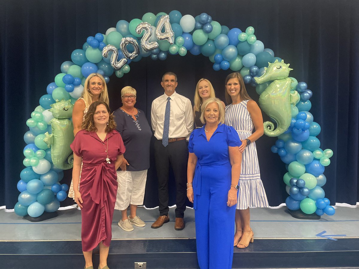 Sea Gate Elementary tweet media