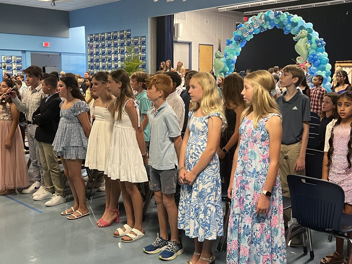 Sea Gate Elementary tweet media