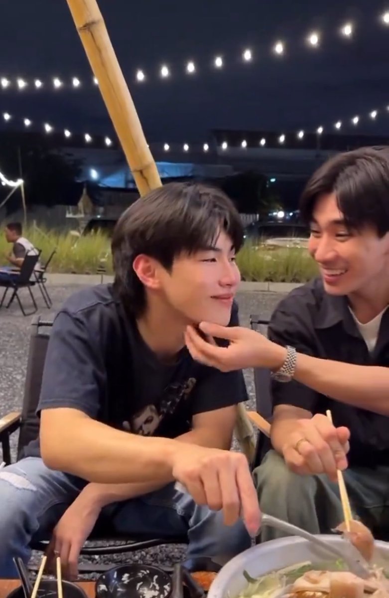 janejira94's tweet image. สายตาแบบนี้😾🤏🏻
เอ็นดูคนอุ้มแน่ๆๆ
#perthprom
#เพิร์ธพร้อม