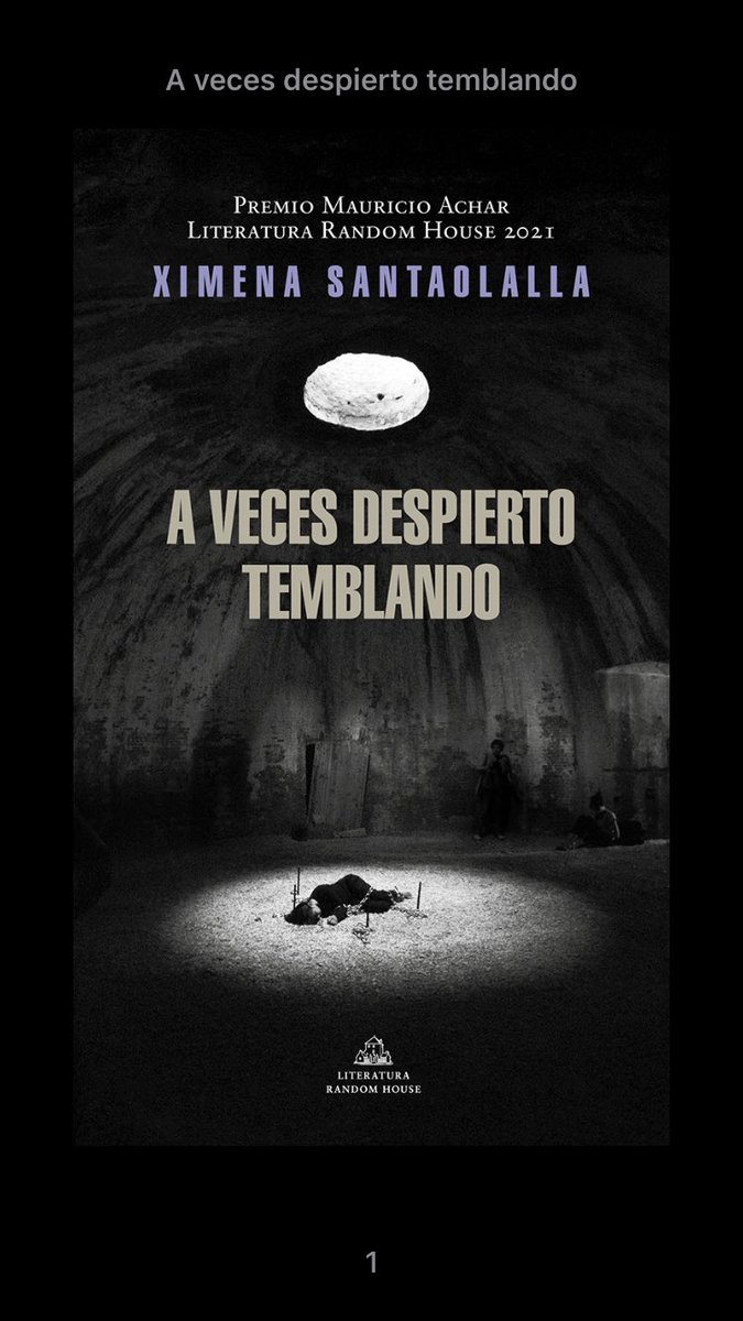 iruminada's tweet photo. Al fin puedo leer “A veces despierto temblando” de Santaolalla. Supe sobre el libro hace un año o algo más y ahora, al fin lo tengo. En la maestría en EEUU conocí a Marta Casaús Arzú, gracias a Abril Trigo, y ese encuentro fue moldeando mis intereses y mi vida hasta el presente. https://t.co/oLQJtWsZKc