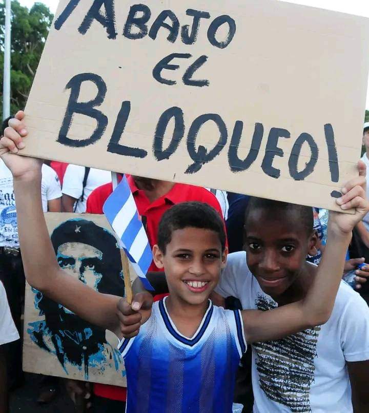 #NoMasBloqueo Dice el mundo ayudando a Cuba.
