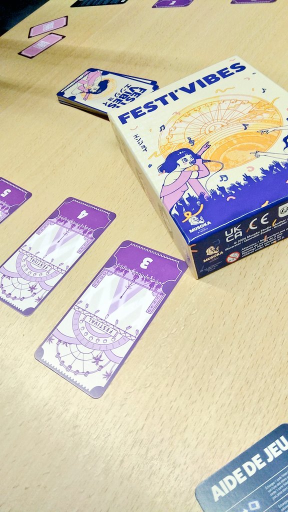 meyklar's tweet photo. On passe à #FestiVibes, un #j2s de « festivals » qui paraît visuellement assez abstrait 🧐 https://t.co/6lwxbAijTy