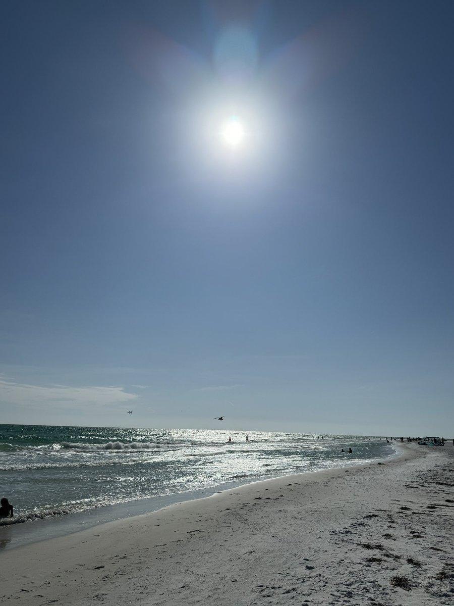 Greetings from Siesta Beach in Sarasota. It’s 33 C and scorching here. Feeling like I want to jump into the ocean in my broadcast clothes like I did during trials. Might happen after interviews.