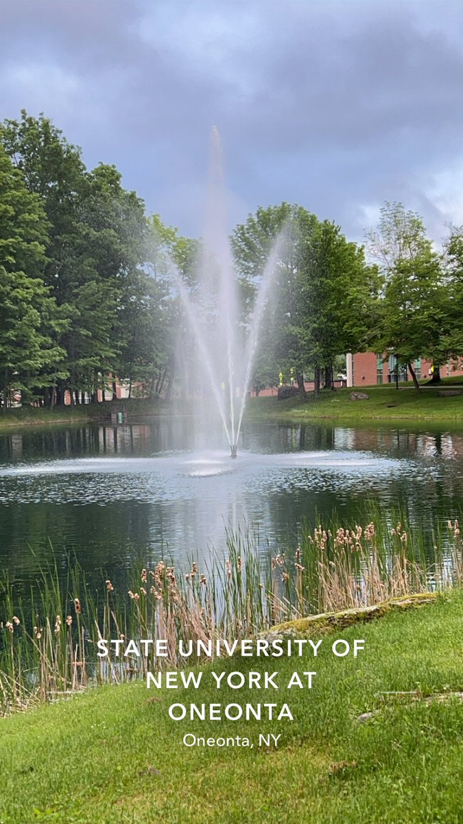 It was great to see the fountain again on my way into work this morning!! 💗☕️