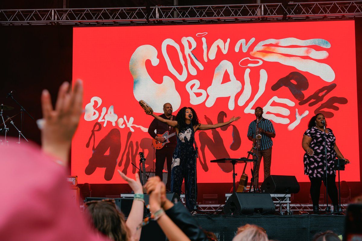 Corinne Bailey Rae (@corinnebrae) on Twitter photo Thank you <a href="/liveatleedsfest/">Live at Leeds</a> and to everyone in the crowd keeping the energy going!
Next up -> @wychwoodfestival this Friday ✨
📸 Sam Hopkins Thank you <a href="/liveatleedsfest/">Live at Leeds</a> and to everyone in the crowd keeping the energy going!
Next up -> @wychwoodfestival this Friday ✨
📸 Sam Hopkins