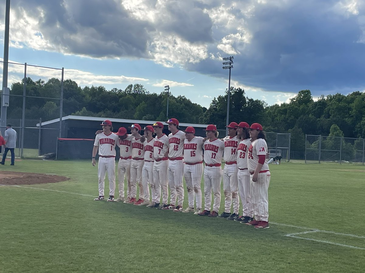 #lovetheseguys class of 2024 was special group of young men! Thank you for the opportunity to get to know and coach each of you! #warriorpride