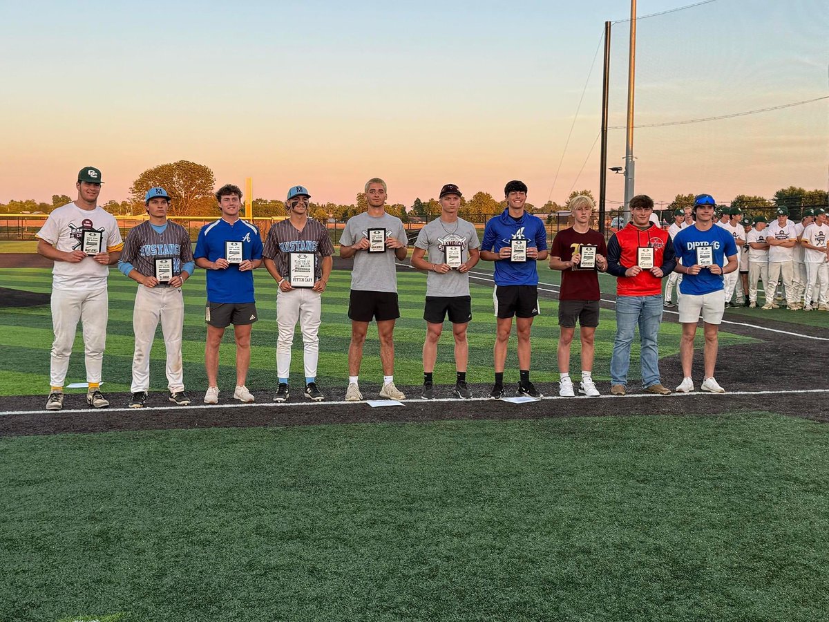 Congratulations to #dirtbags Noah Cook, Carter Kimmel and Grayson Smith on being selected to the All-3rd Region Team! @NoahCook07 @Carter9180 @Grayson_smith21