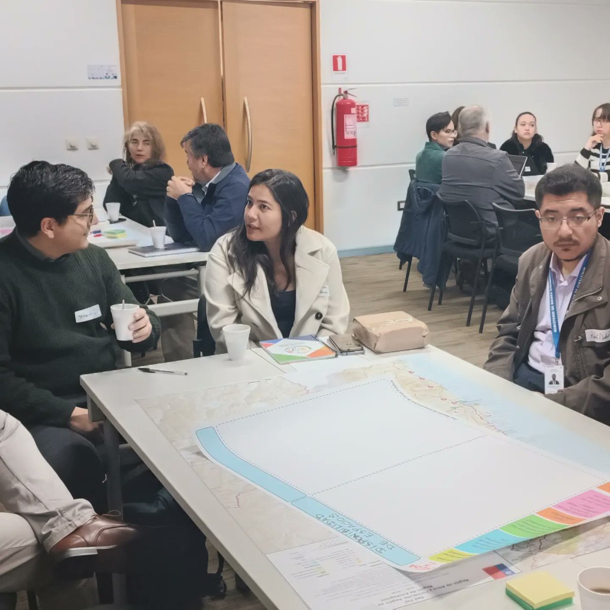 📍Hoy participamos en la elaboración del Plan Maestro de Infraestructura de Carga Pública 🚏, hito liderado por la Seremi de <a href="/EnergiaAntof/">Energia Antof</a>  

Proyectando la logística necesaria para pensar en la #electromovilidad a mayor escala ⚡🚙

<a href="/CChCAntofagasta/">CChC Antofagasta</a> <a href="/GOREAntofagasta/">Gobierno Regional Antofagasta</a>