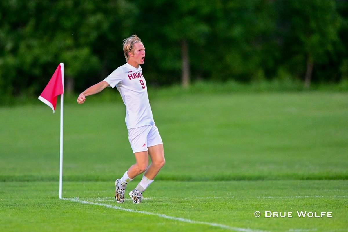druewolfephoto's tweet photo. Congratulations @AHS_HawkSoccer on a great run and outstanding season making to the Quarterfinals at State!  @Ankeny_Hawks  .. Goals by Austin Lundberg &amp; @LandonBenge2025 https://t.co/proOII00Xr