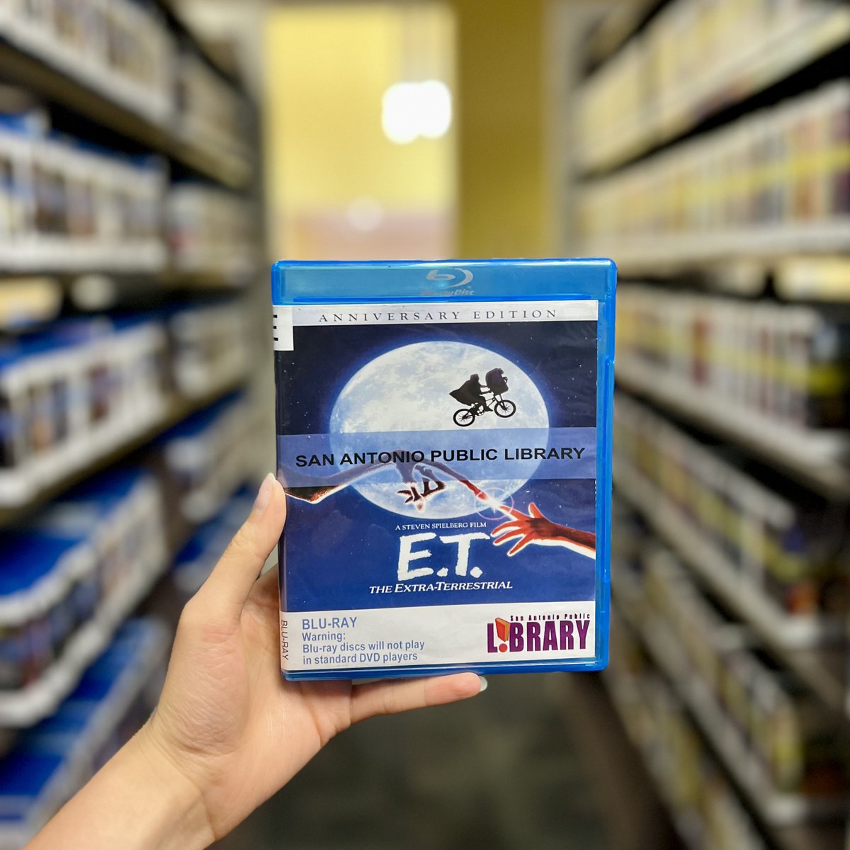 🚀 ”E.T. phone home!” Blast off on a literary journey through space and time with our sci-fi selection! From stories and movies with aliens to futuristic adventures, there's something for every sci-fi fan to enjoy. 🌌📖 #SciFiMovies #SciFiReads #SAPL