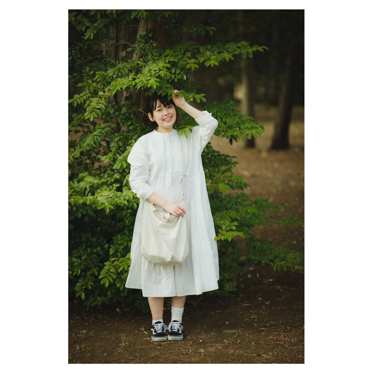 木と私〔ゆい〕 @yukaisan3 #被写体 #ポートレート #photography #portrait #人にはそれぞれ魅力がある