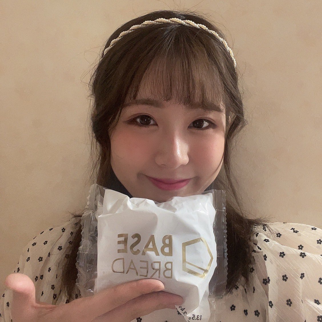 yukina_SR_'s tweet image. おはようございます☀

今日は9:00〜PRイベントに参加してるBASEBREADのパンモッパンtiktokライブします🍞💓

私もよくコンビニで買ったりしてます✨
今日は色んな味があるので楽しみ🤤

BASEBREADについて詳しくはプロフィールリンクから🎶

#BASEBREAD 
#PR