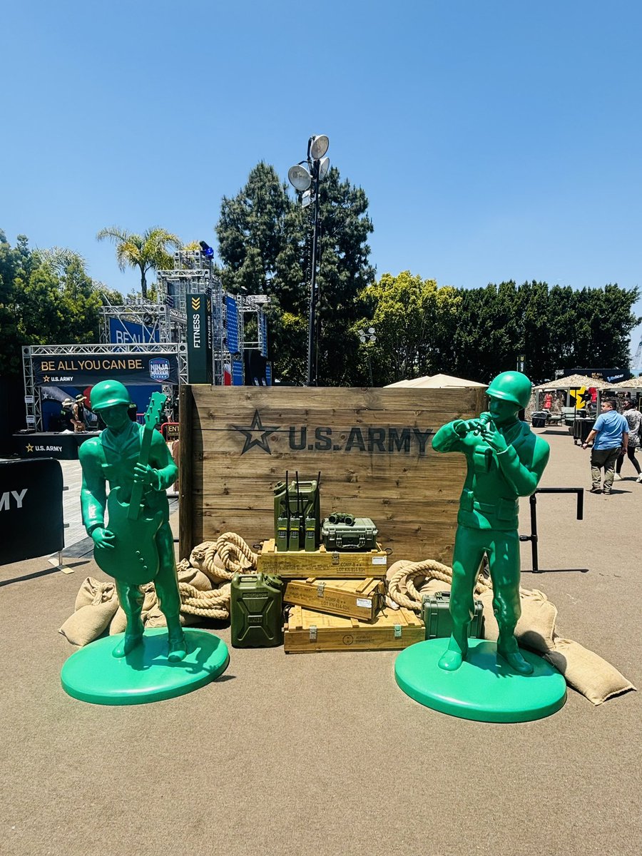 A US Army training ground has been set up in the event space with games and karaoke outside the entrance to Universal Studios Hollywood @UniStudios