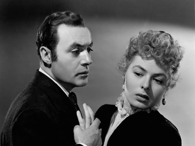 Ingrid Bergman and Charles Boyer in the film noir movie Gaslight (1944). Image courtesy of MGM #MovieAppreciation #FilmX