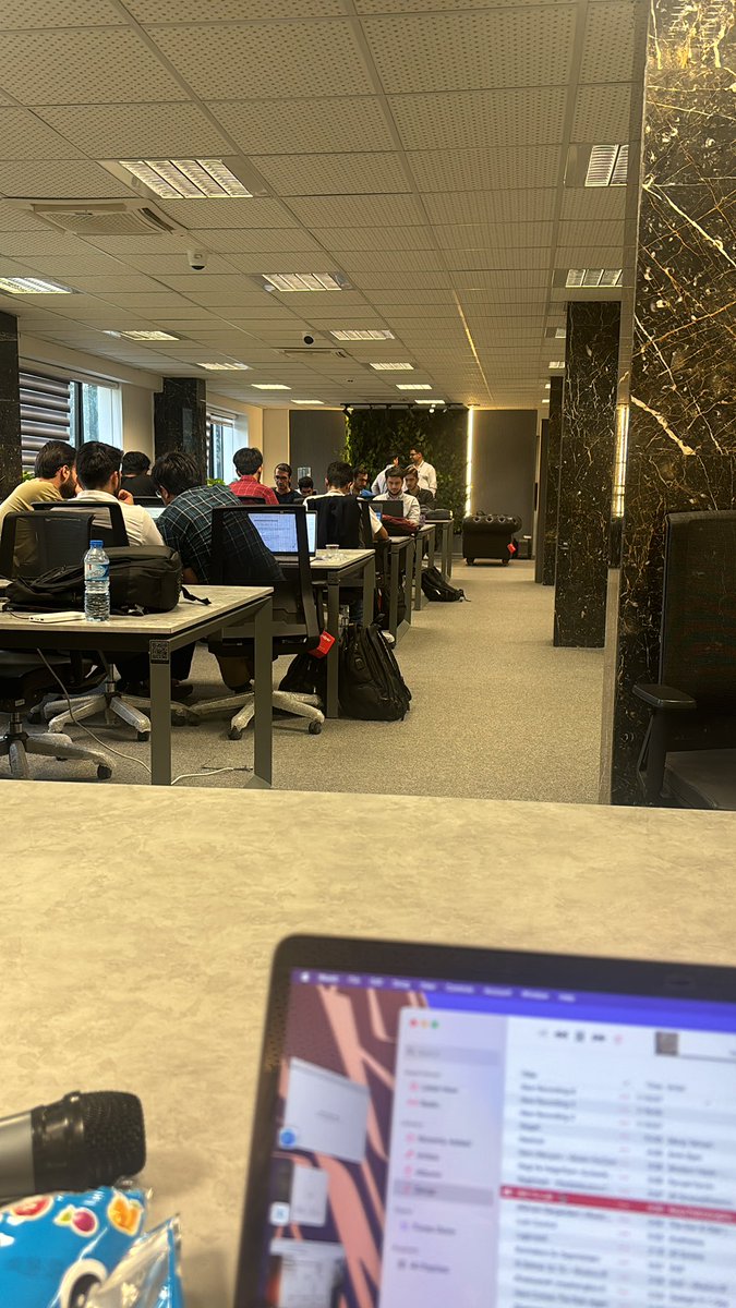 هکر دونی 
مازآپا خرداد ۱۴۰۳