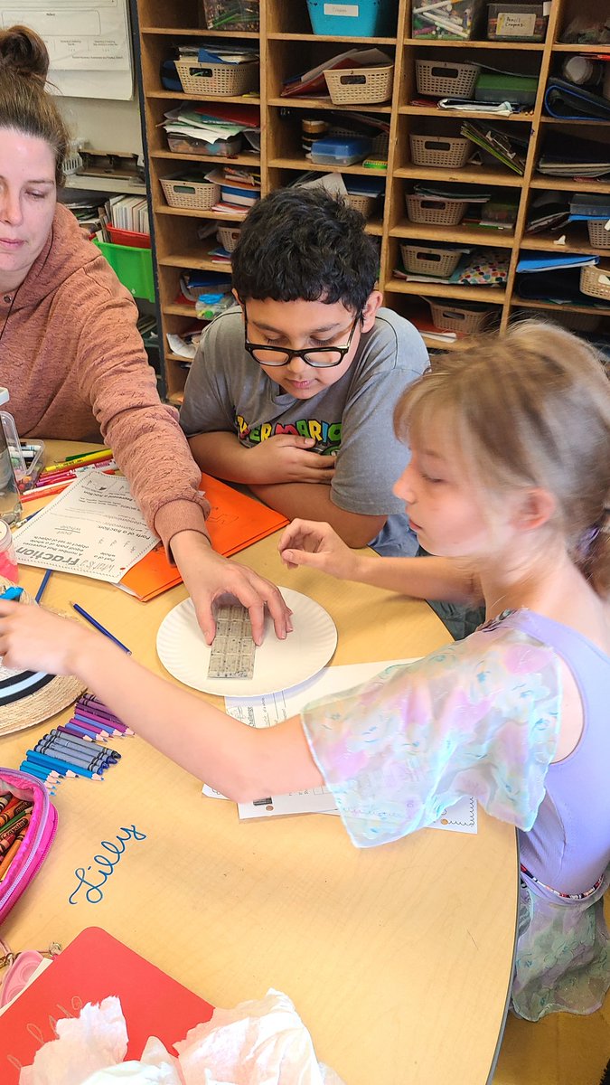 ThiesenArt's tweet image. How do you make fractions palatable for young learners? Bring out chocolate bars to explore twelfths and equivalents. #handsonlearning #fractionsarefun @Hersheys