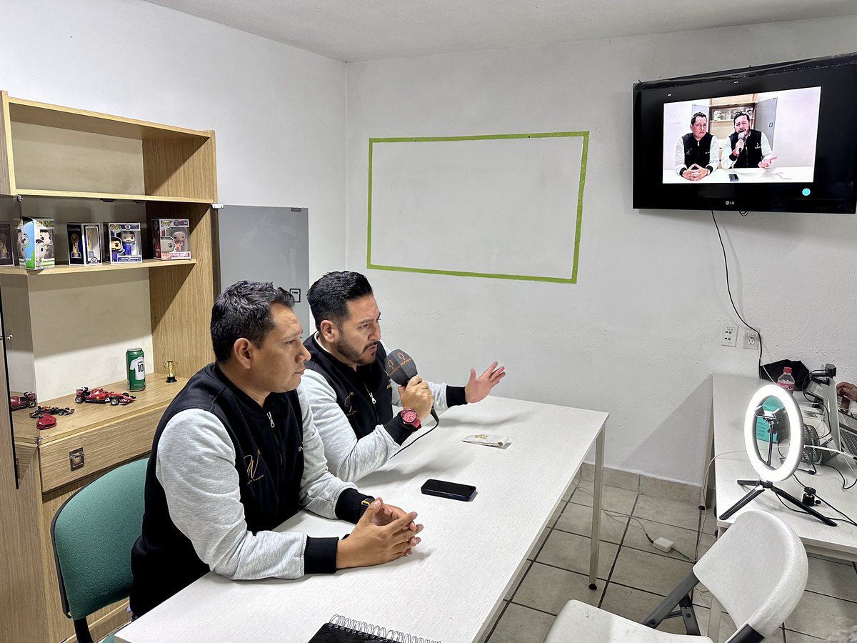 SoyInspiring's tweet photo. ¡Eres lo que sueñas! ✍🏻🎙️

Gracias a todos por confiar en Inspiring

Curso On Line, 2da Generación👨🏻‍💻 

El mejor taller de periodismo ✍🏻✅

INSCRIPCIONES:

Envíanos un msj de WhatsApp en los siguientes links:

Opción 1. https://t.co/AFz0BK3RZz
Opción 2. https://t.co/DMESFQXImh https://t.co/ka1uUBjKVi
