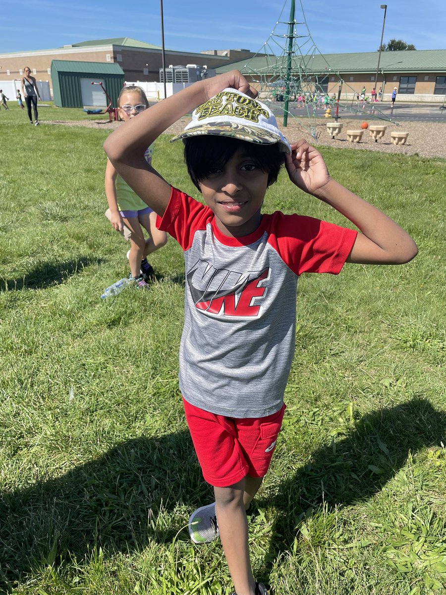 Amanda Davis tweet media