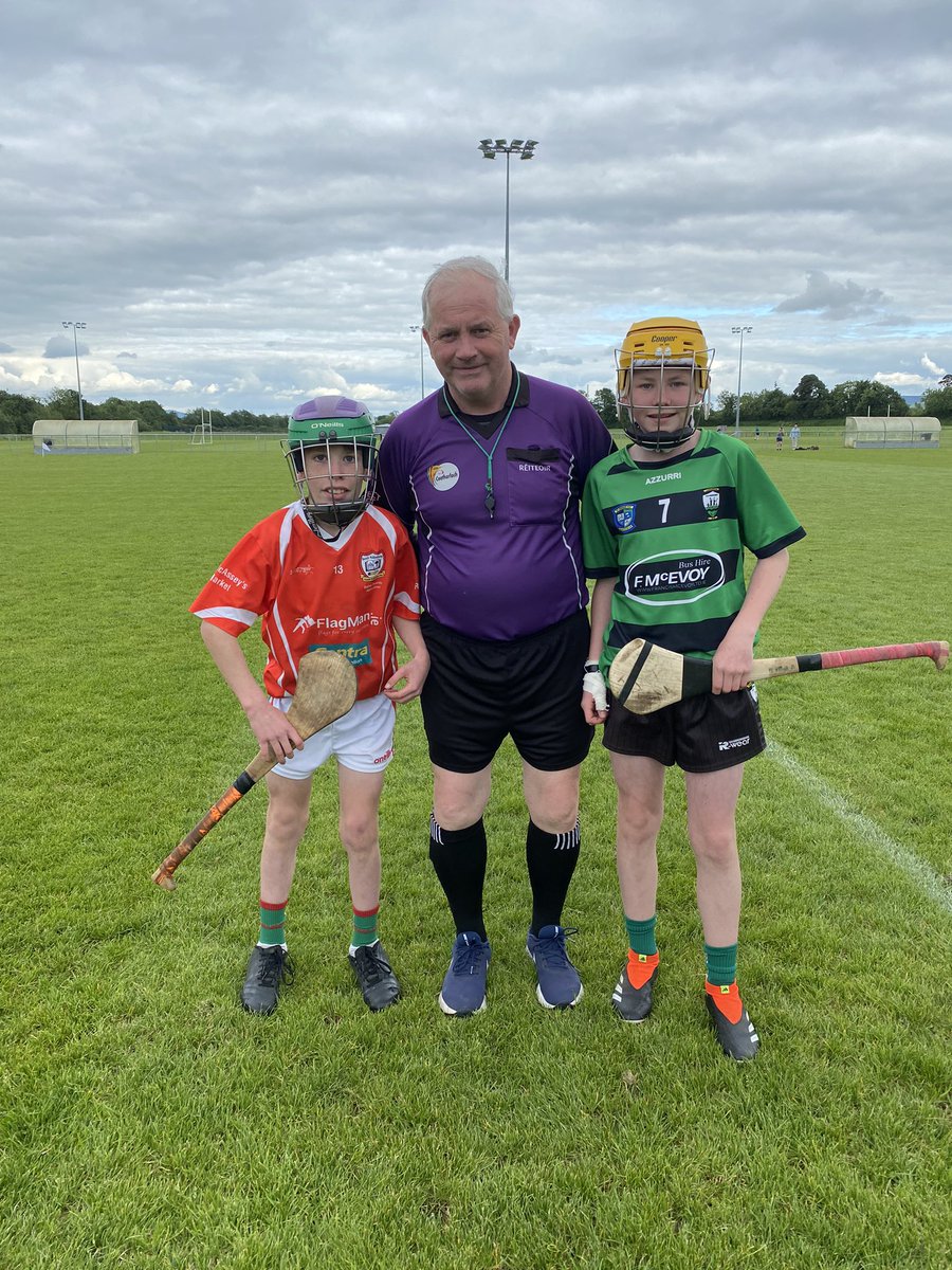 CnamB Ceatharlach tweet media