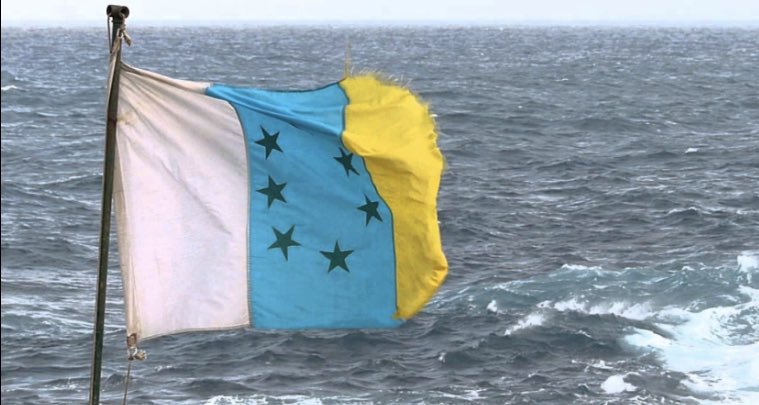 Feliz día tierrita 🤍💙💛