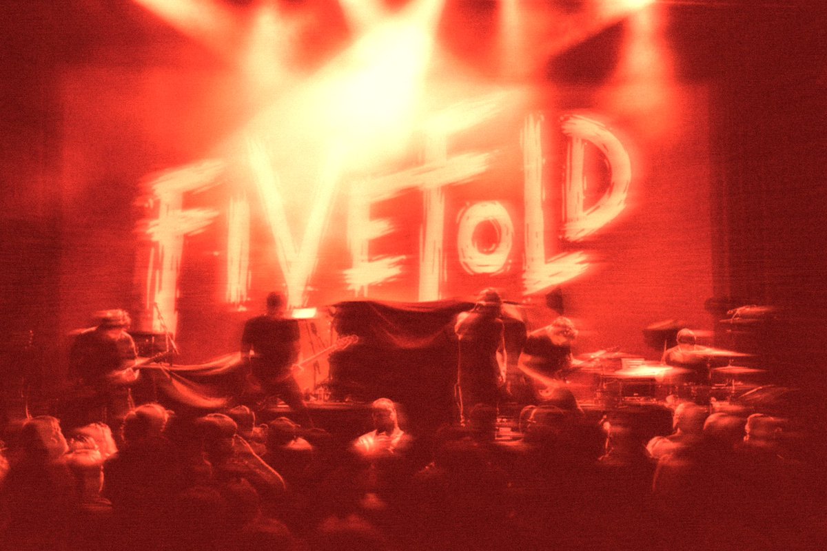 ST. LOUIS! We have something special planned this summer and you can find out before anyone else by texting us at +13144709941. We’ll send you a text tomorrow morning before it goes live on social media. See you all soon 🖤