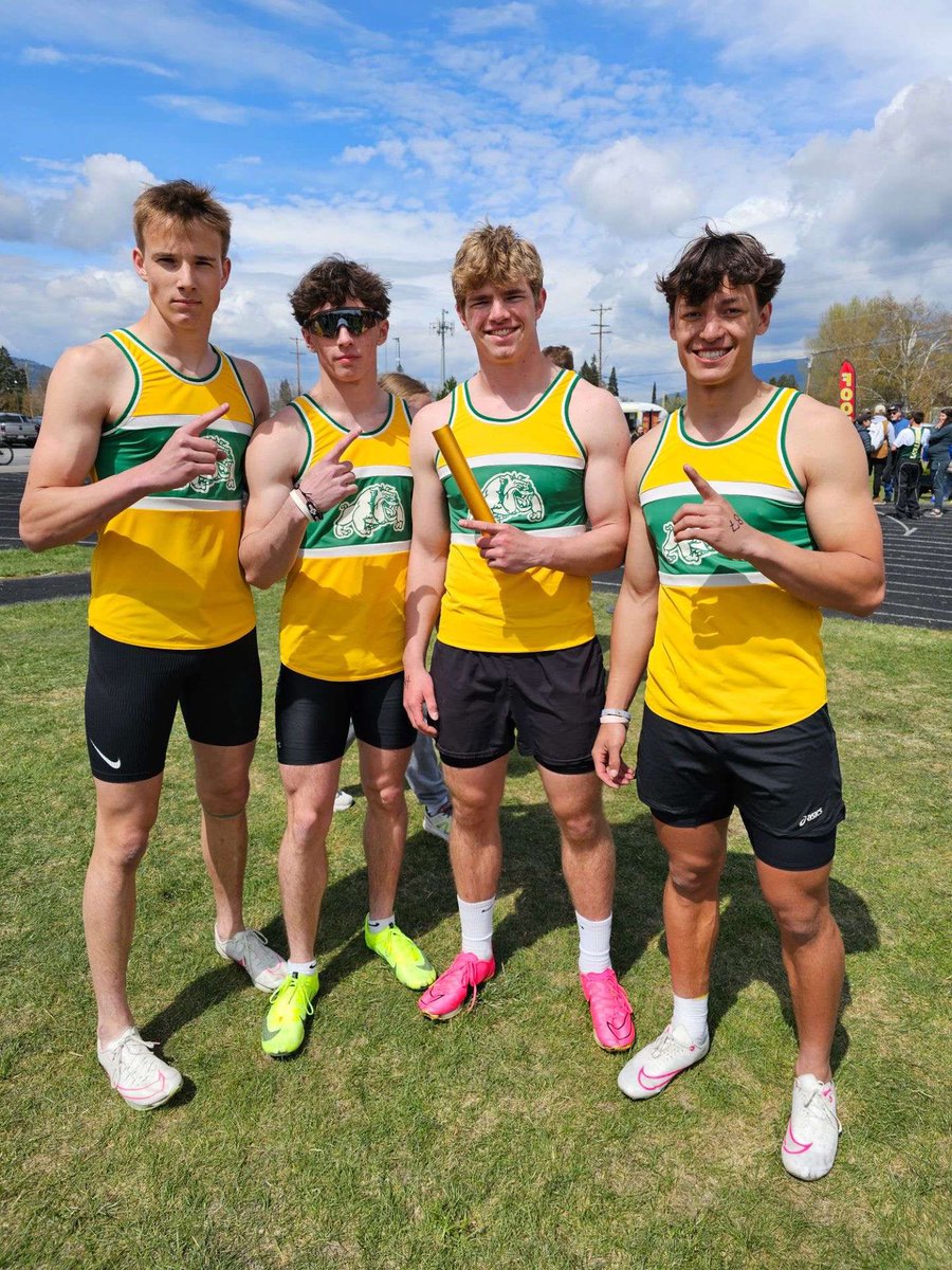 Senior year track season times:
100m dash: 11.39 (auto-qualification for state, 5th place at divisionals)
200m dash: 23.55
4x100m relay: 43.54 (auto-qualification for state, 5th place at state)
Team stats:
3rd place at state
2nd place at divisionals