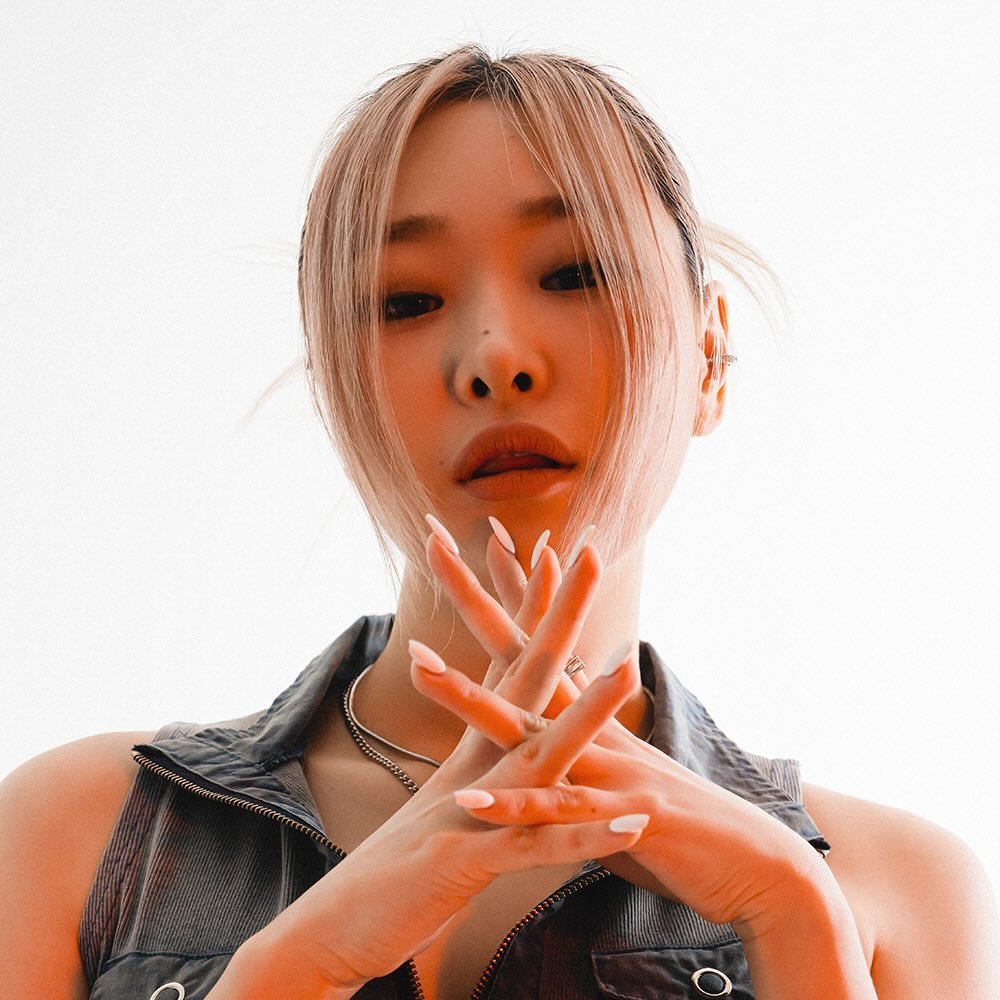 YGFacts_sprt's tweet photo. BABYMONSTER's "LIKE THAT" choreographer revealed! 

- Jo Nain of TURNS
- Chae Da Som of FreeMind
- Kiel Tutin

They also participated in creating "SHEESH" choreography.

"LIKE THAT" EXCLUSIVE PERFORMANCE VIDEO OUT ON MAY 31 | 12AM KST! 📣

#BABYMONSTER @YGBABYMONSTER_ https://t.co/DnE8OC64dE