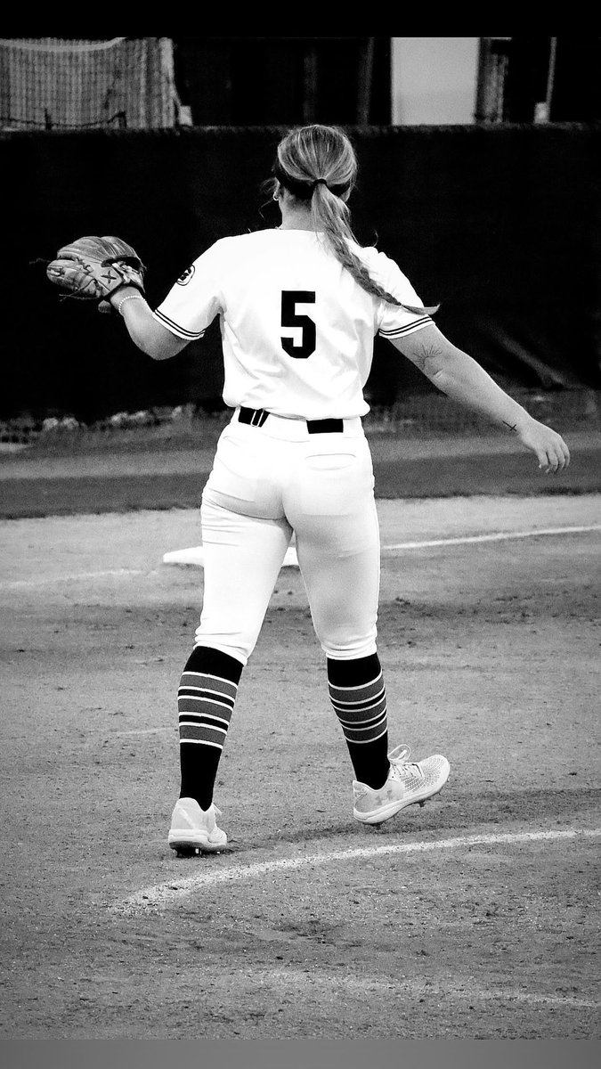 What a ride for year one ready to get back at it soon❤️🤙🏼
<a href="/CoachLee_LC/">Coach Eric Lee</a> 
<a href="/HaleighJoyner30/">Haleigh Joyner</a> 
<a href="/LouisburgCanes/">Louisburg College Athletics</a>