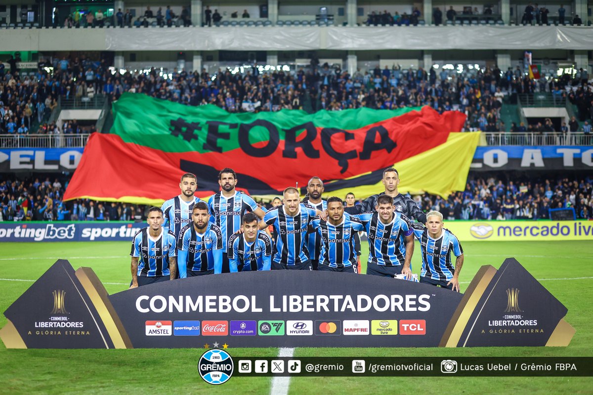 A Força venceu o The Strongest.

#Grêmio 4x0 The Strongest
🏆🏆🏆🇪🇪 #GRExSTR #Libertadores2024 #CadaJogoUmaCopa