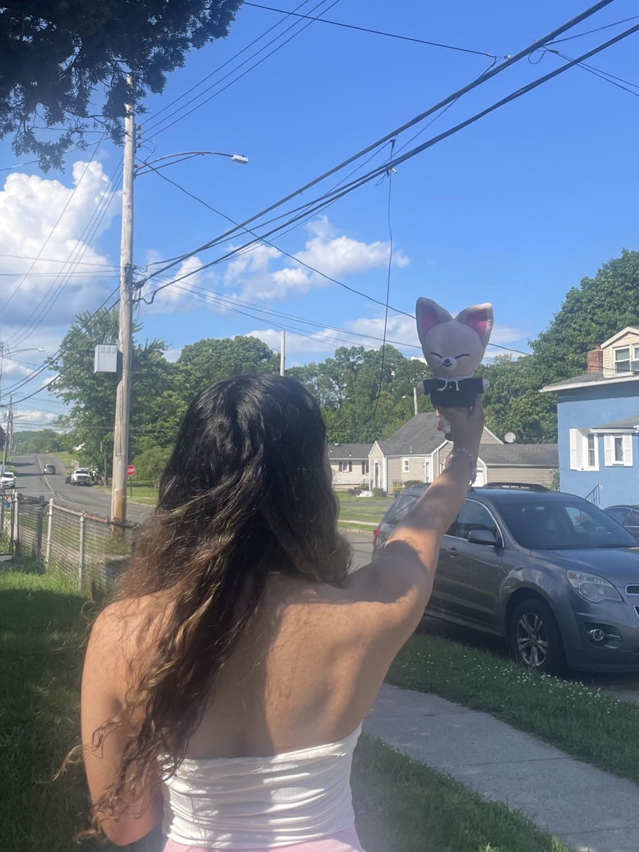 Got my first skzoo🤍.