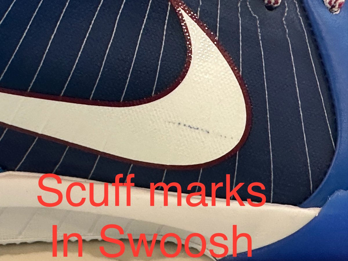 RyBirdLC's tweet photo. @StockXSneakers 
@nikestore 
@nicekicks 
  @SneakerNews 
@kicksonfire 
@SOLELINKS 
@J23app 
@SneakerShouts 
@sneakersteal 
@zSneakerHeadz 
@SneakerAlertHD 
FRAUD ‼️ FRAUD ‼️ 
Please look at the photos of these sneakers that 
@goatapp 
  “AUTHENTICATED” for $400! https://t.co/BRIFxNO8uE