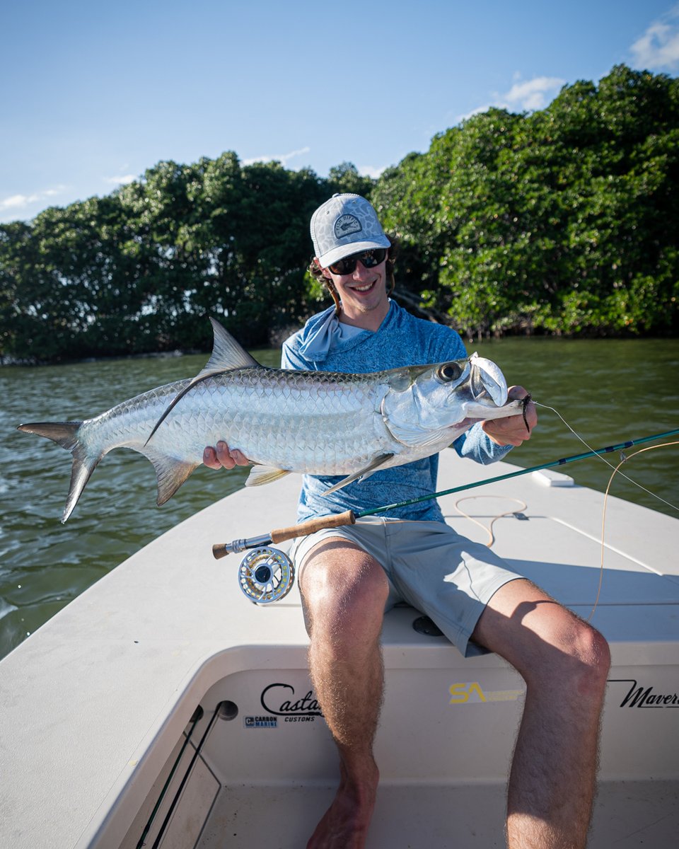 Tropical Blitz 🤙

tforods.com/product/blitz/

Photo: Joseph Evans w/ Brett Downs

tforods.com | #tforods #fishtheoriginal | #tarpon #tfoblitz #flatsfishing