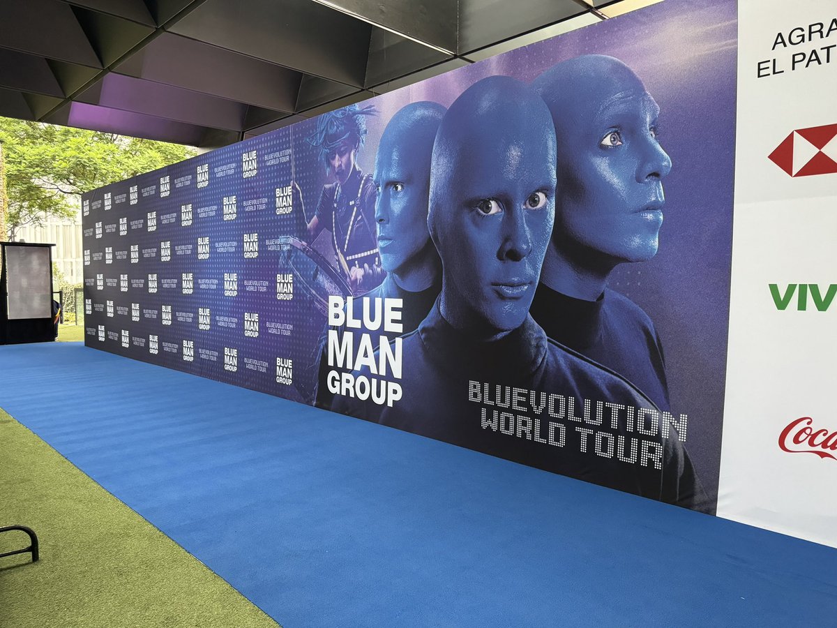 MVS102_5's tweet image. ¡Ya estamos en el #TeatroTelcel! 🎭Para vivir la experiencia del nuevo espectáculo @bluemangroup. 💙 ¡Mantente al pendiente de nuestra cobertura! 🤭 

#BlueManGroupMx #BlueVolutionWorldTour