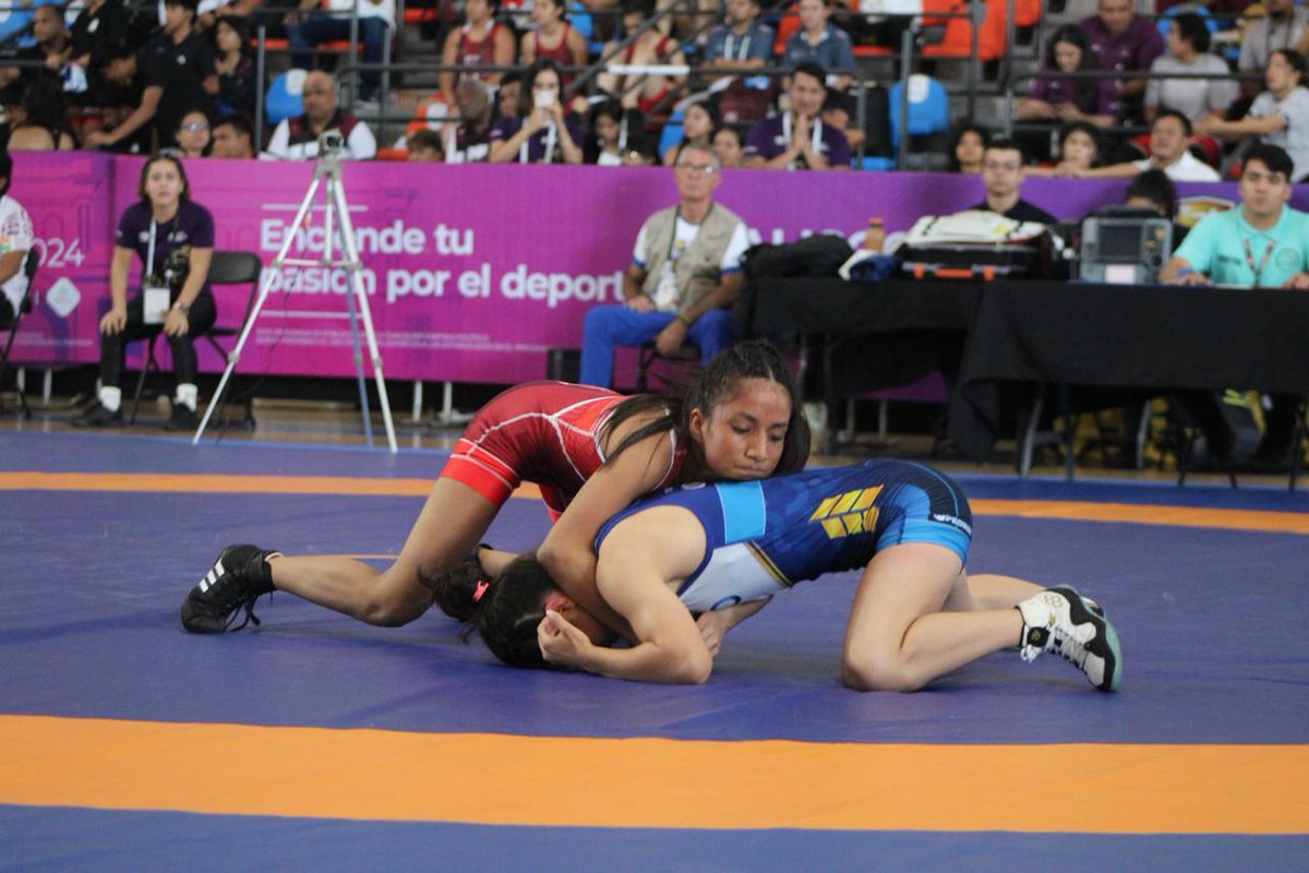 ¡Felicidades a nuestra deportista Renata Tezmol Moreno!

Que el día de hoy ganó la medalla de bronce 🥉 en las #NacionalesCONADE2024, en la disciplina de 'Luchas Asociadas' en la rama femenil, división 40 Kg. 🤼‍♀️